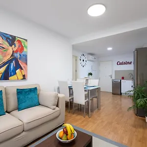  Apartamento Maninindra Hideaway - W/2 Bedrooms, A/C, Free Wifi España